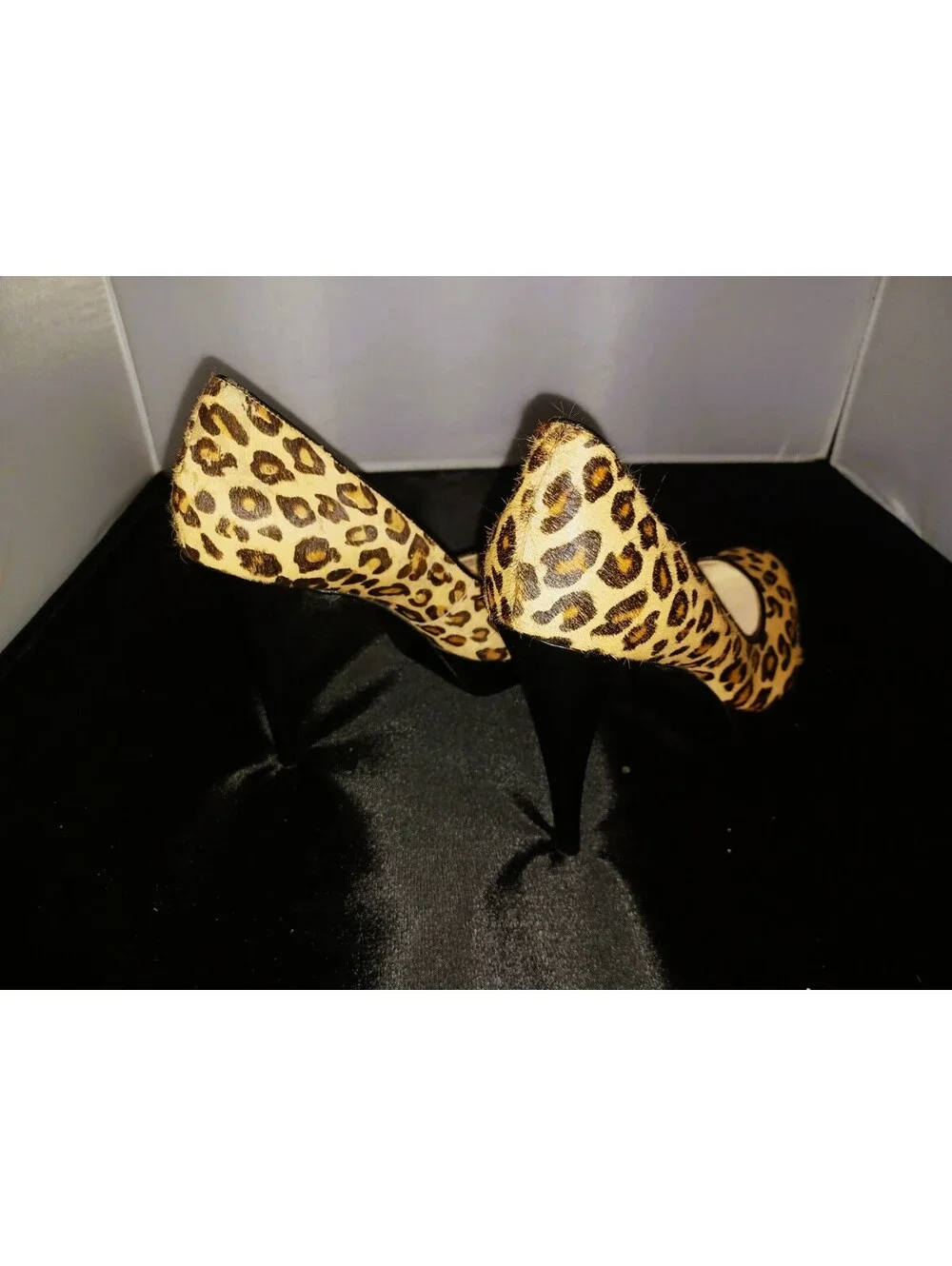 Guess leopard print womens pumps 8 calf hair heels designer